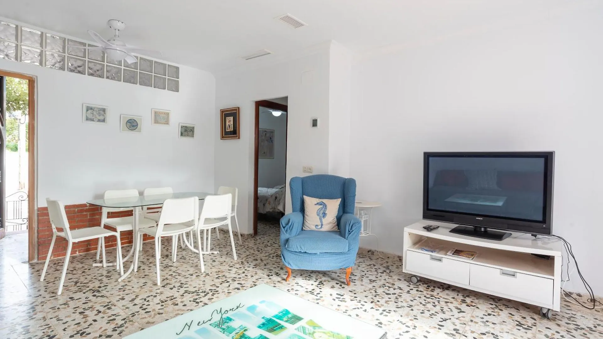 הוילה Rincón de la Victoria Gran Jardin Frente Al Mar בית נופש