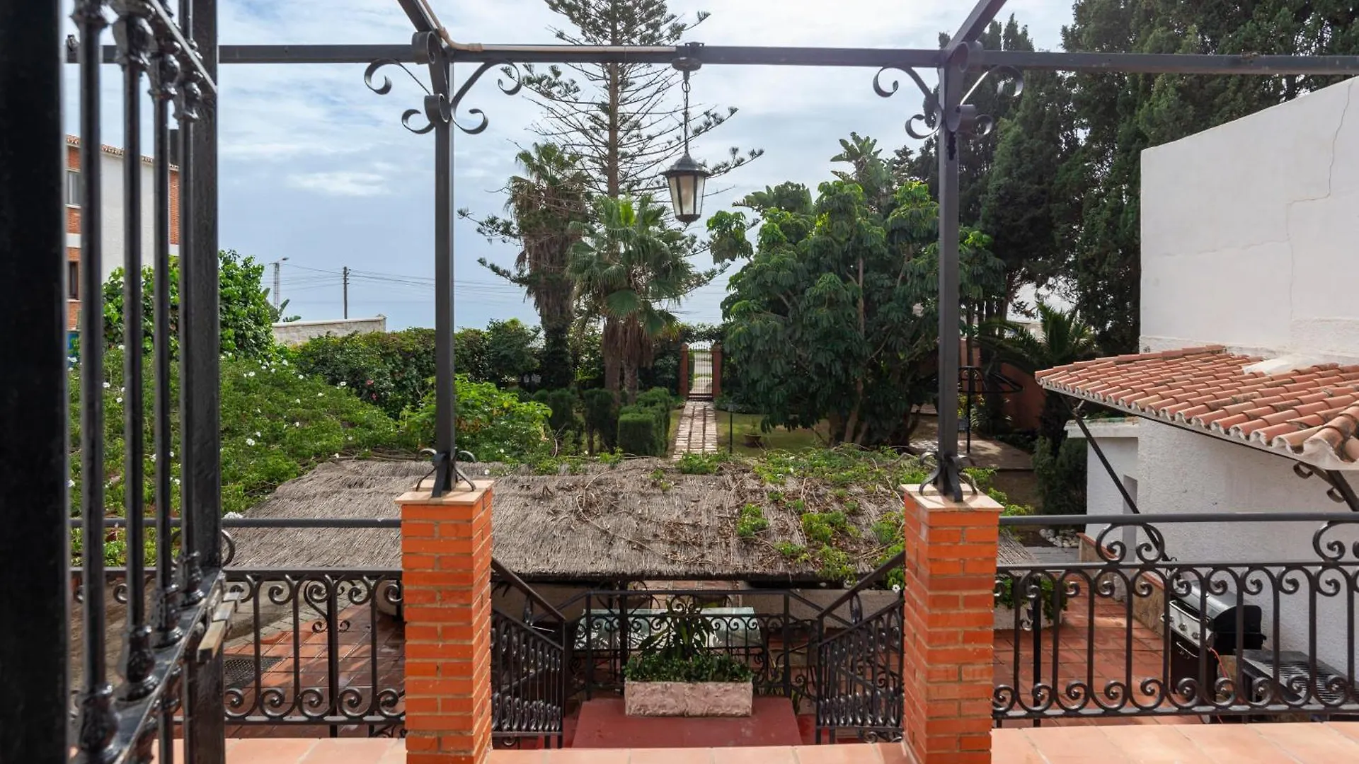 הוילה Rincón de la Victoria Gran Jardin Frente Al Mar