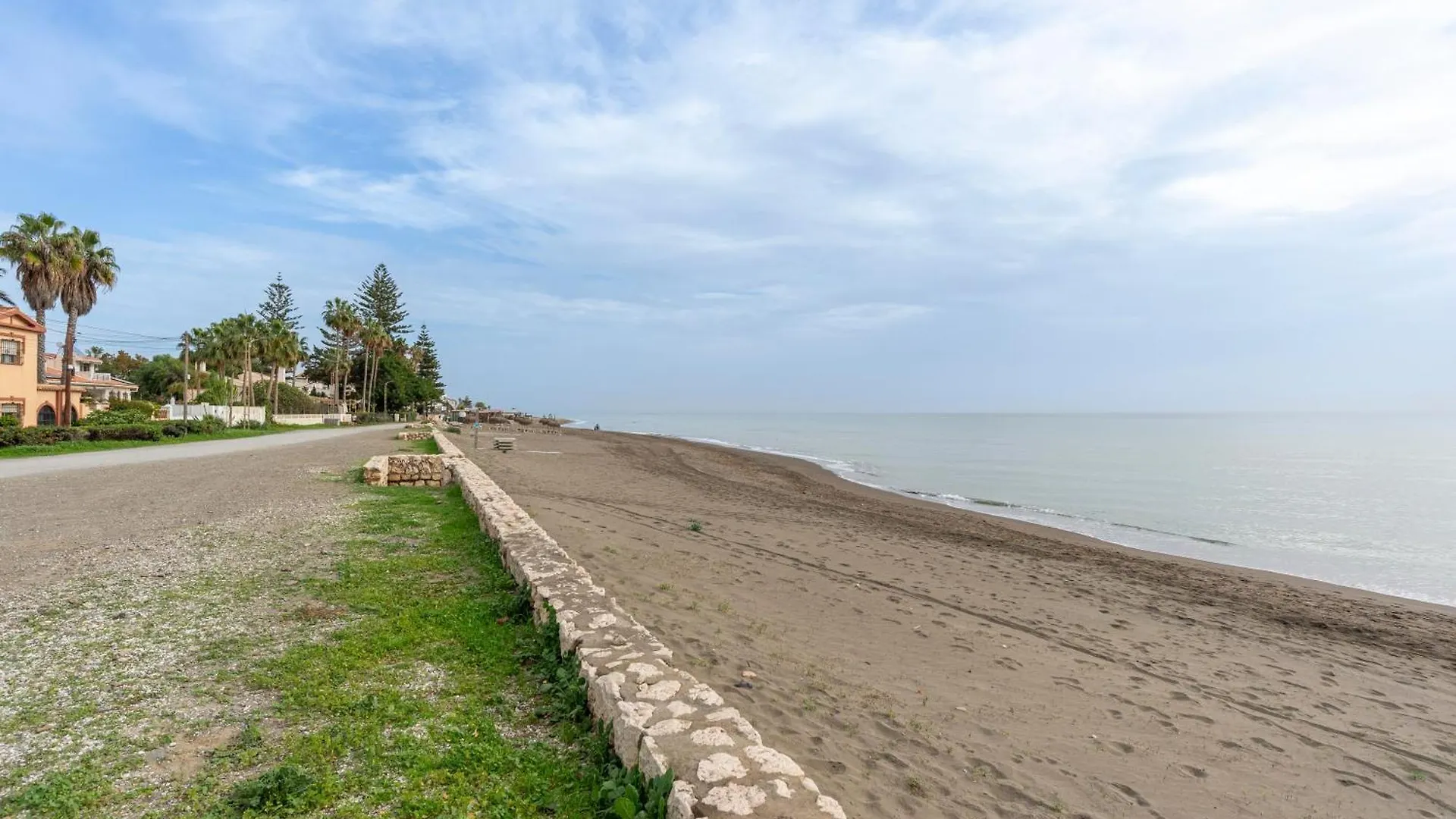 הוילה Rincón de la Victoria Gran Jardin Frente Al Mar